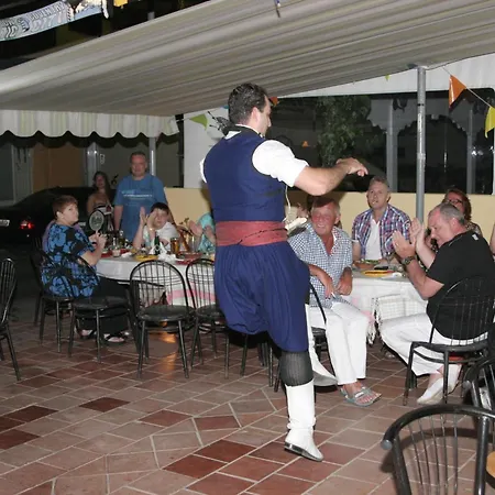 Eleni Hersonissos (Crete)