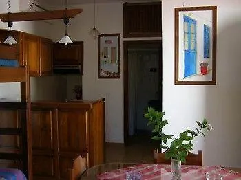 Eleni 公寓式酒店 赫索尼索斯