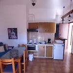 Apartahotel Eleni 2*