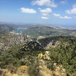 Eleni 2*