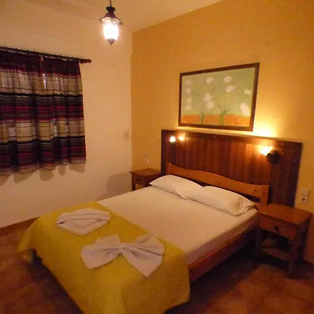 Hotel de apartamente Eleni Hersonissos (Crete)