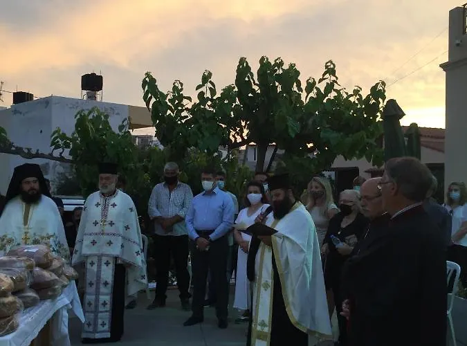 شقة فندقية Eleni 2*