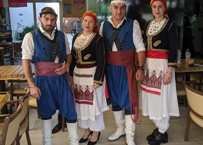 Eleni خيرسونِسوس