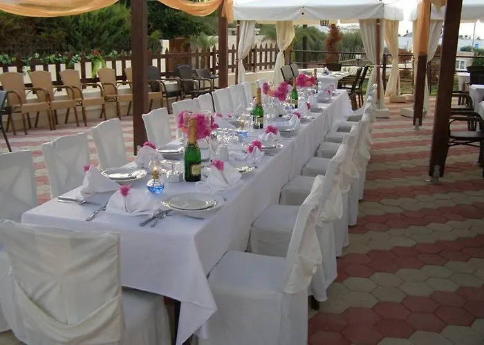 Апарт-готель Eleni 2*