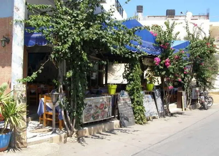 מלון דירות Eleni הרסוניסוס