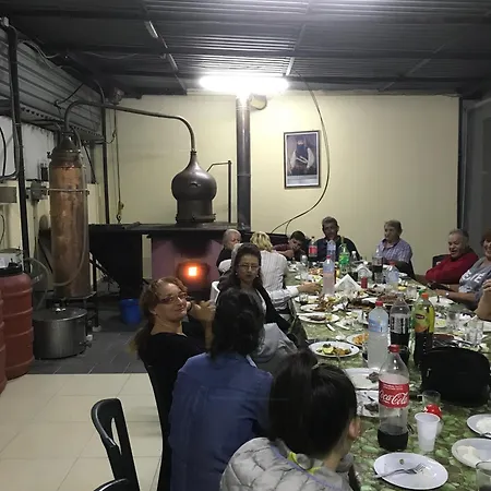 Hotel de apartamente Eleni 2*