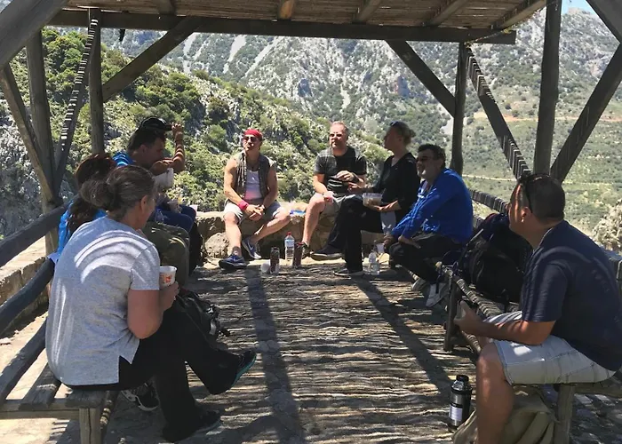 Eleni 2* Χερσόνησος