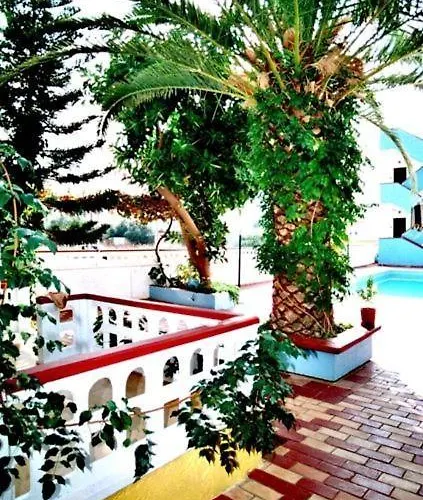 Eleni 2* Χερσόνησος